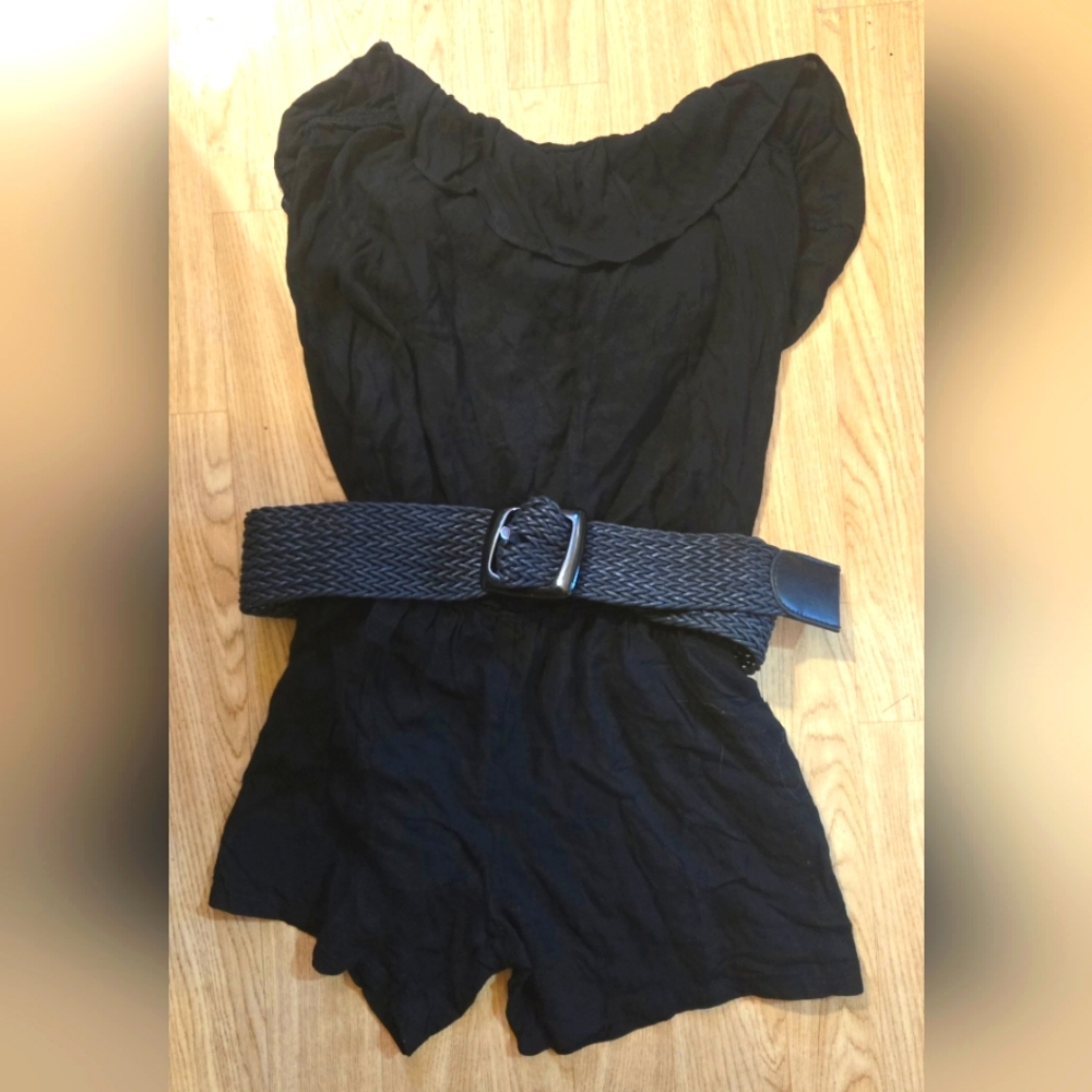 Rhapsody Strapless Romper Size Large.